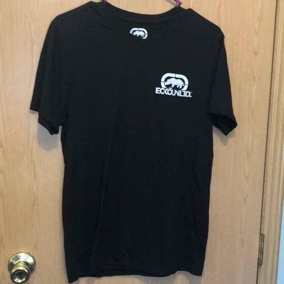 Ecko unlimited Vneck black Tshirt size small with chest logo - Picture 1 of 5